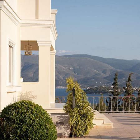 Villa Fantasia Isthmia Luaran gambar