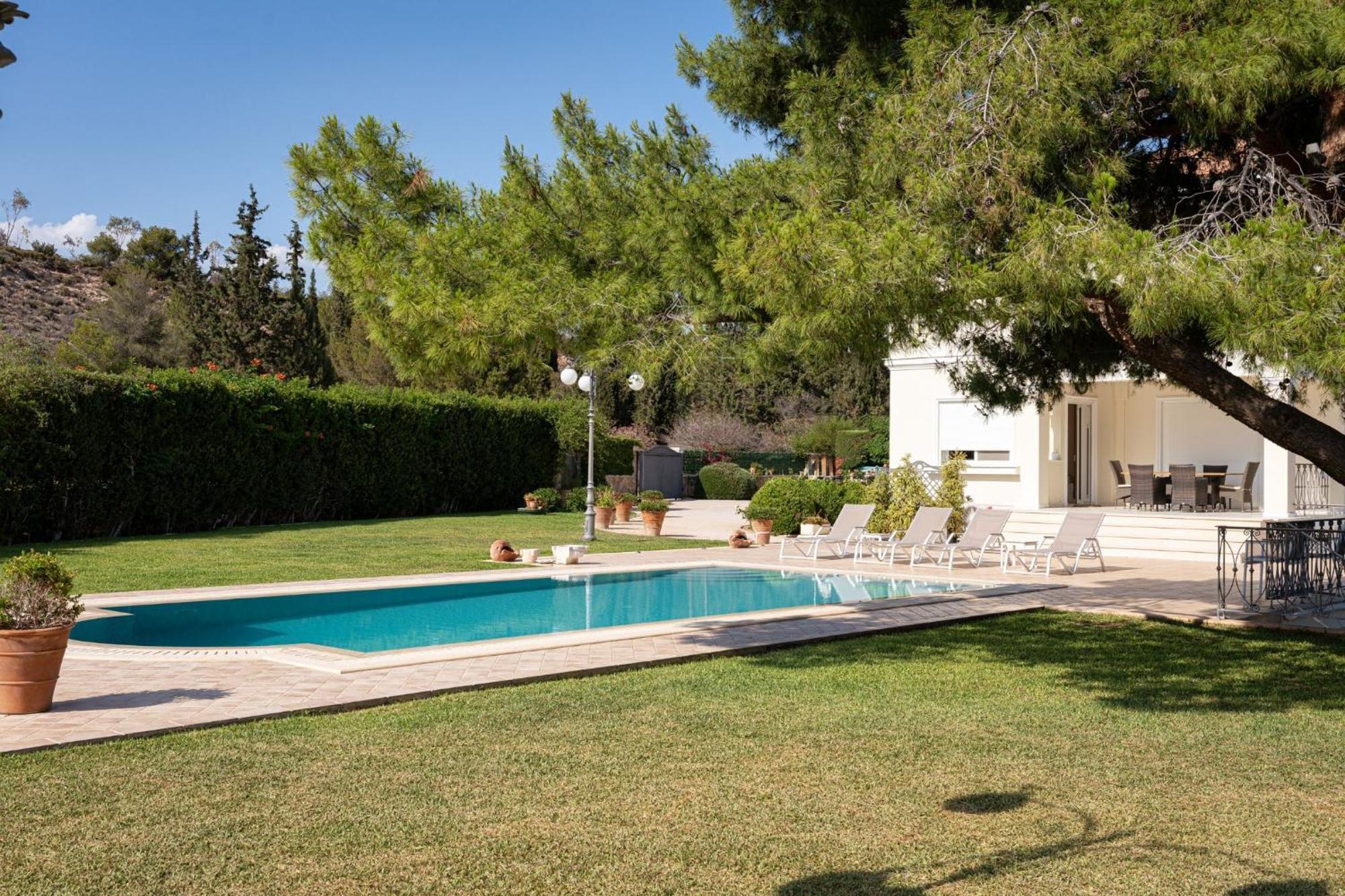 Villa Fantasia Isthmia Luaran gambar