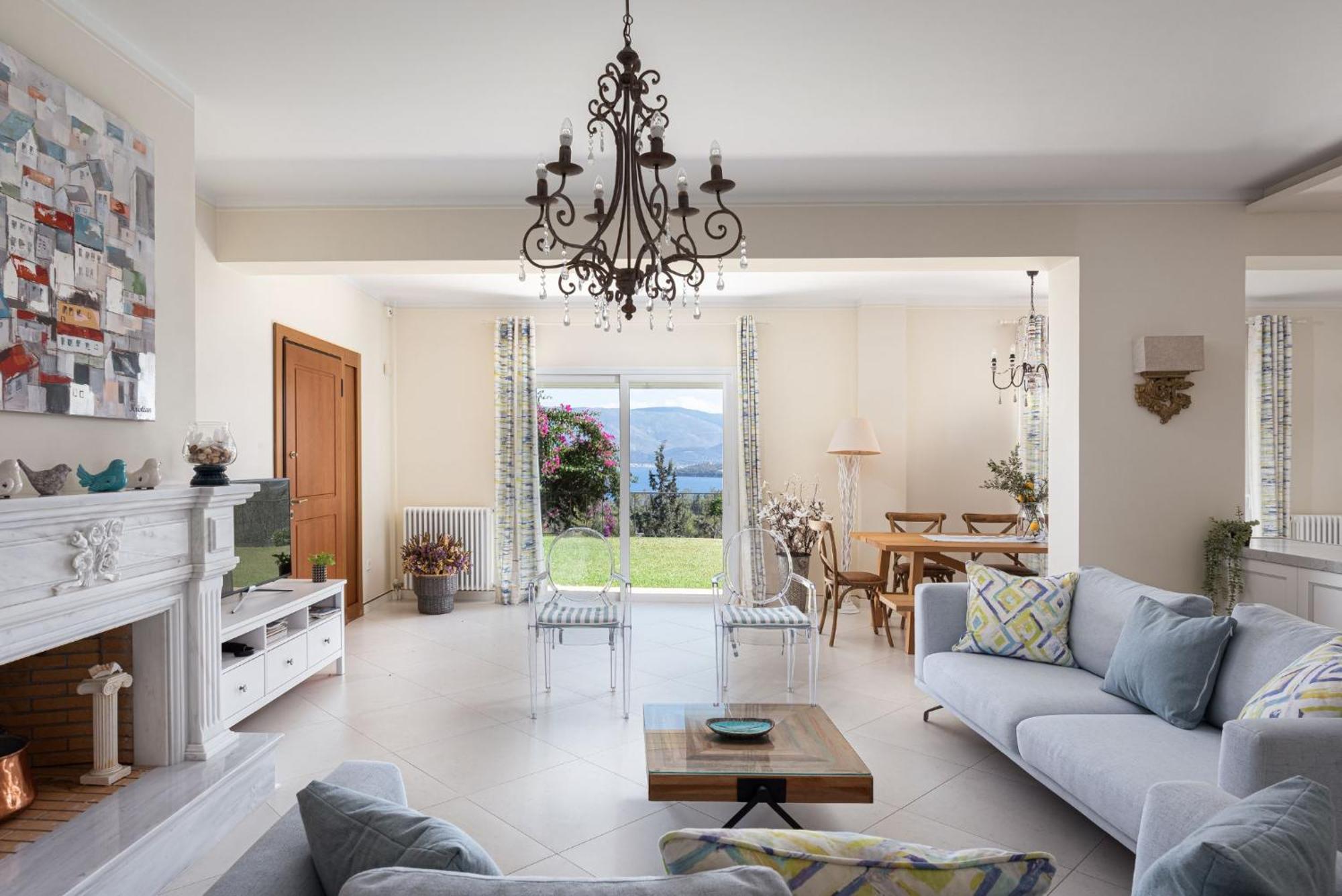 Villa Fantasia Isthmia Luaran gambar