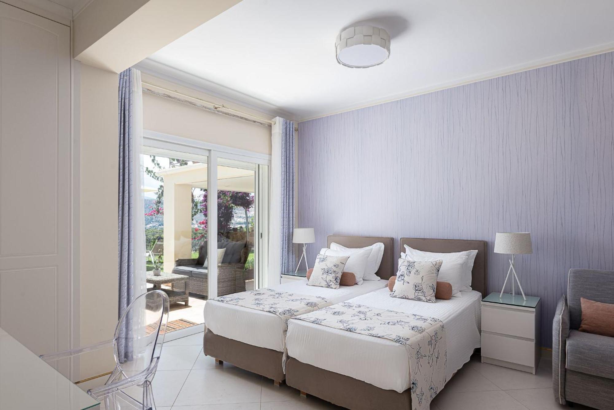 Villa Fantasia Isthmia Luaran gambar